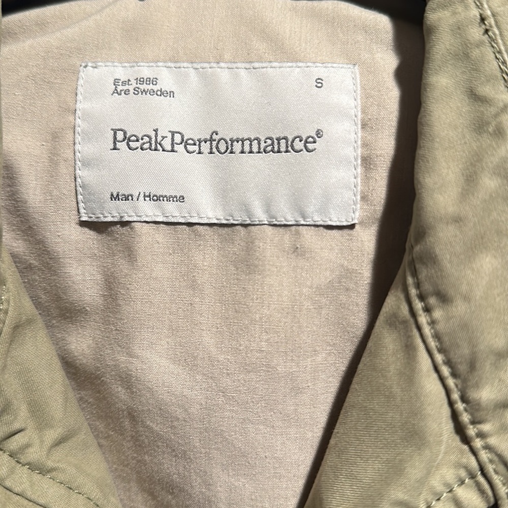 Peak Performance Jacket. Men’s Small. - image 2